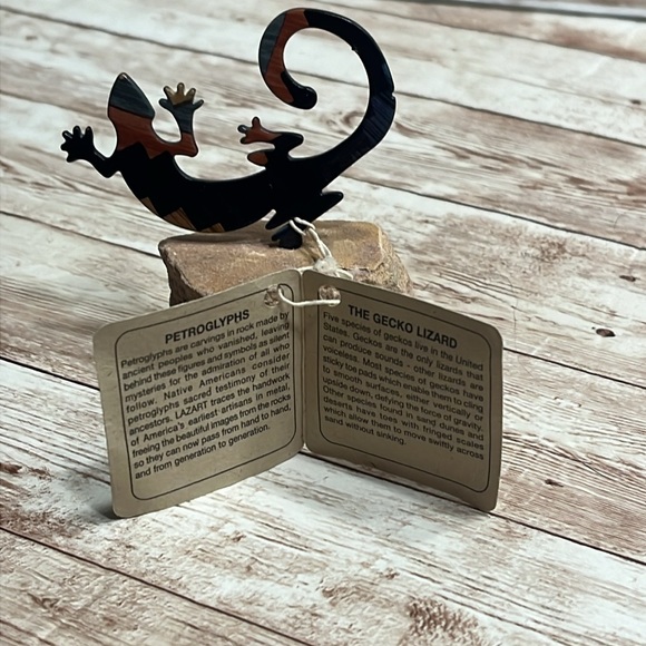 NWT The Gecko Lizard by LaZart Collector Series Figurine Southwestern Metal Art - Picture 6 of 11